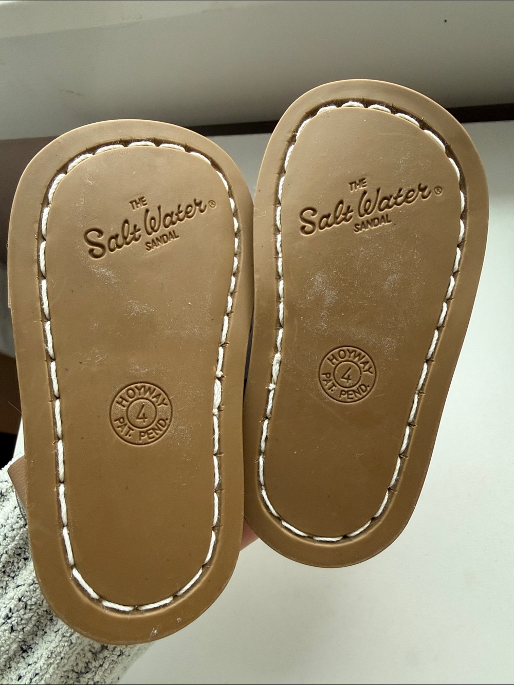 Baby/toddler salt water sandals size 4 - Picture 2 of 2